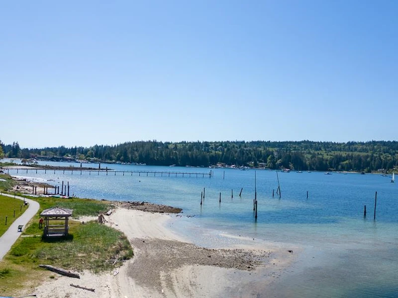 5993 Beachgate Lane, Sechelt BC