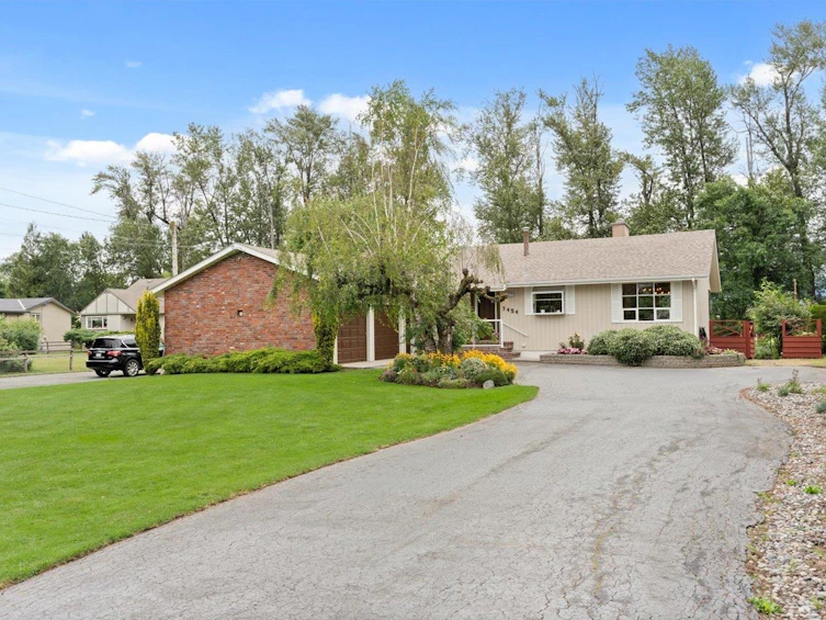 7454 Leary Crescent, Chilliwack, BC, V2R 3H4 - 3