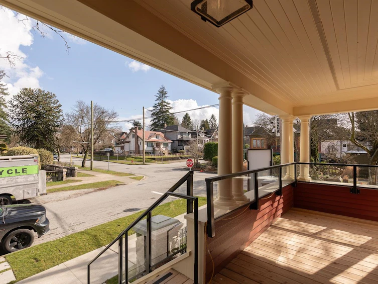 1081 Semlin Drive, Vancouver, BC, V5L 2N6 - 19