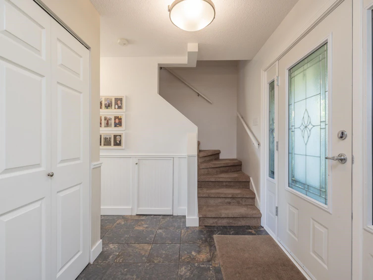5164 Central Avenue, Delta, BC, V4K 2H2 - 6