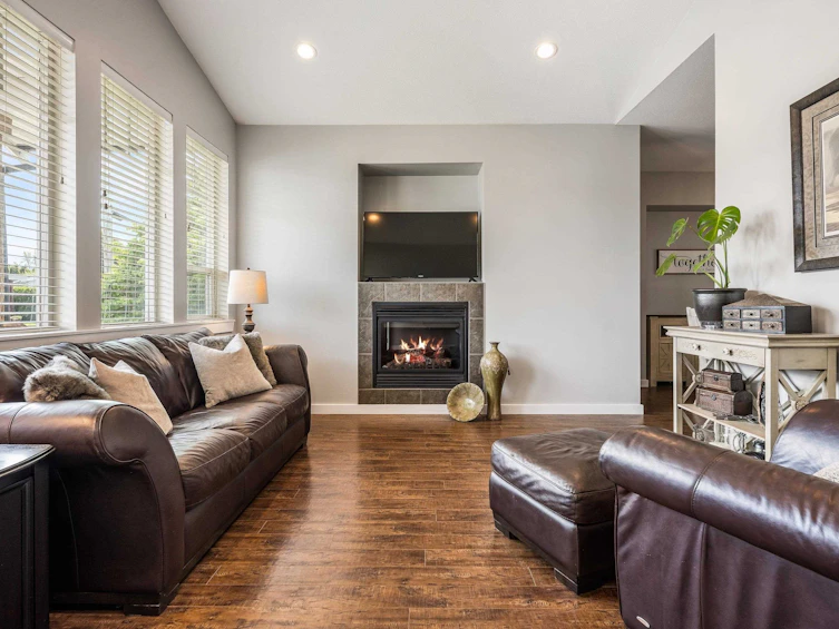 10011 Killarney Drive, Chilliwack, BC, V2P 5P7 - 2
