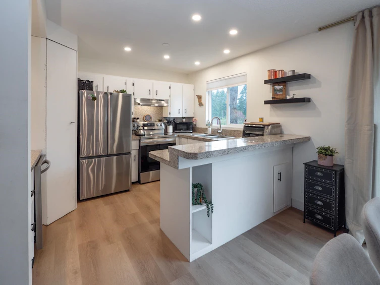 617 Gower Point Road, Gibsons, BC, V0N 1V8 - 6