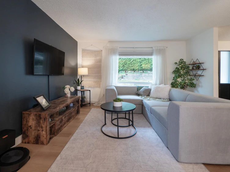 617 Gower Point Road, Gibsons, BC, V0N 1V8 - 2