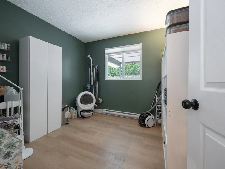 617 Gower Point Road, Gibsons, BC, V0N 1V8 - 16