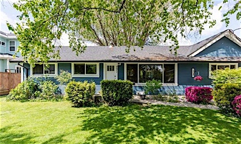 9671 153a Street, Surrey, BC, V3R 4J1