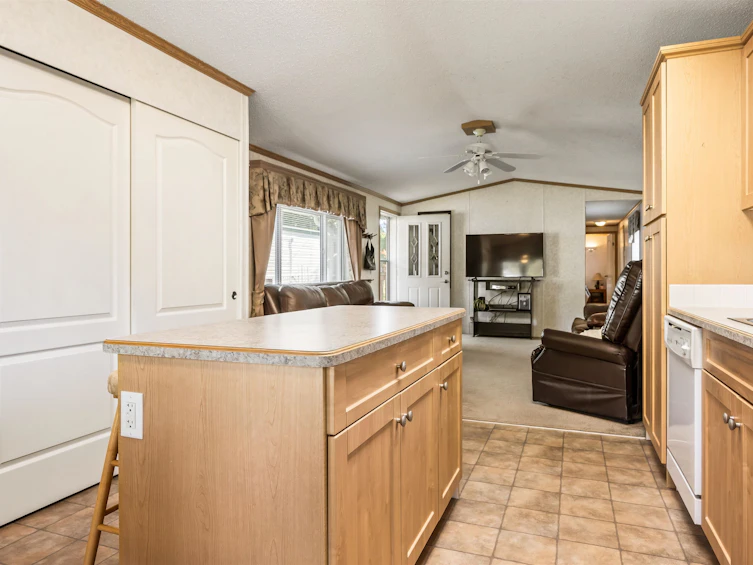 27-46484 Chilliwack Lake Road, Chilliwack, BC, V2R 3R7 - 14