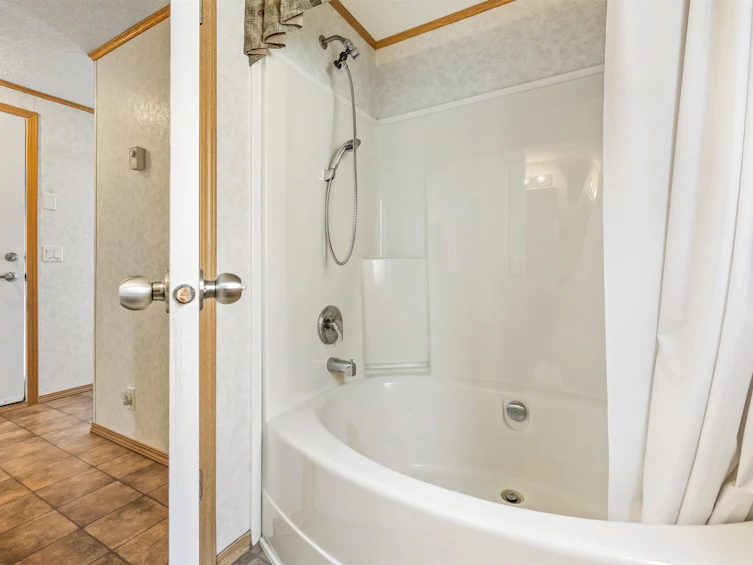 27-46484 Chilliwack Lake Road, Chilliwack, BC, V2R 3R7 - 21