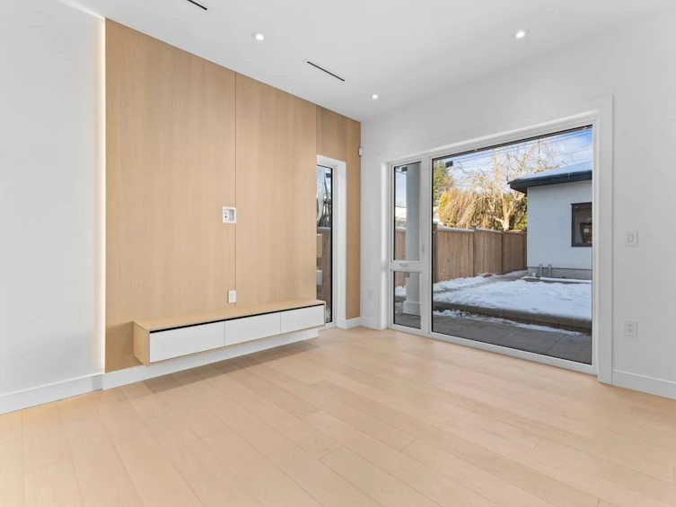 2-1315 W 64th Avenue, Vancouver, BC, V6P 2M9 - 3