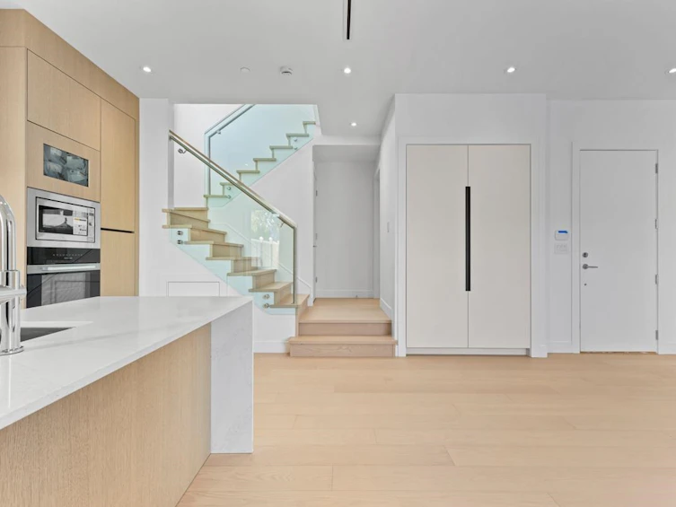 2-1315 W 64th Avenue, Vancouver, BC, V6P 2M9 - 8