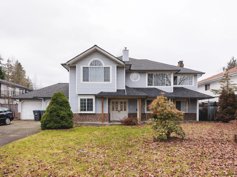 9437 151st Street, Surrey BC V3R 8K8