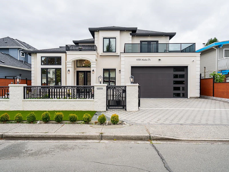 10820 Anahim Drive, Richmond BC V7A 3C5