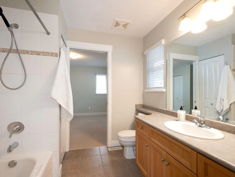 82 Cliffwood Drive, Port Moody, BC, V3H 5M1 - 32