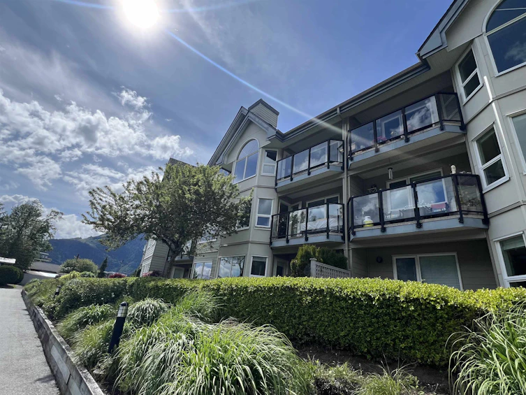 305-1468 Pemberton Avenue, Squamish, BC, V8B 0K2 - 24