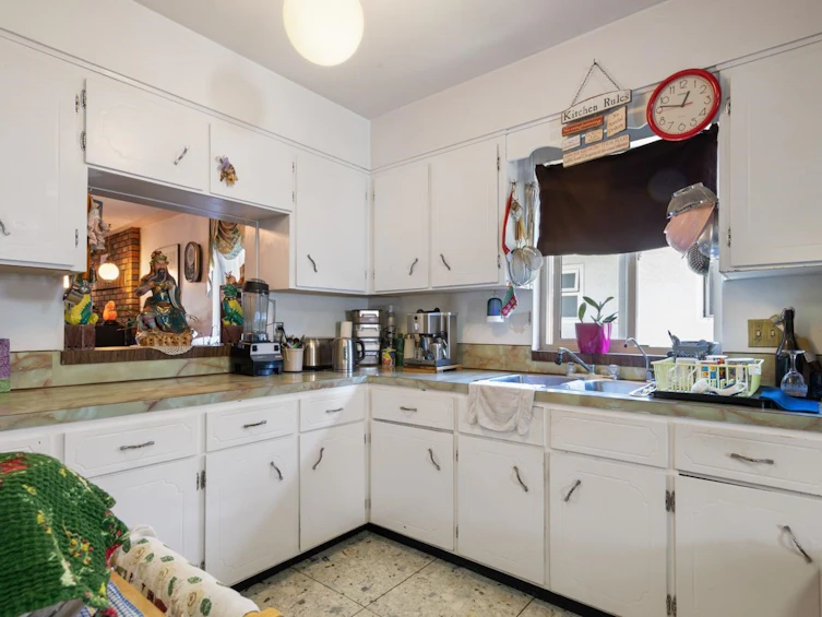 2472 E 12th Avenue, Vancouver, BC, V5M 2C2 - 17