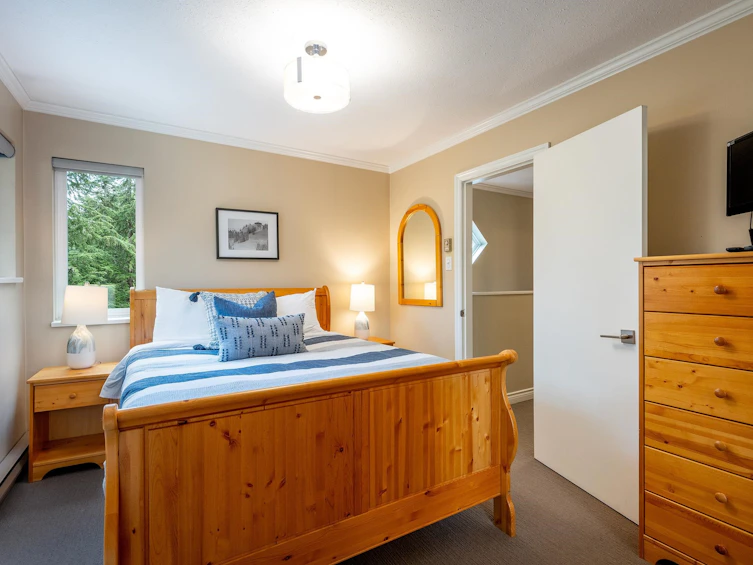 10-2211 Marmot Place, Whistler, BC, V8E 0M6 - 11