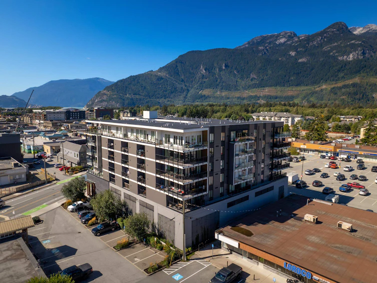 304-1365 Pemberton Avenue, Squamish, BC, V8B 1B7 - 17