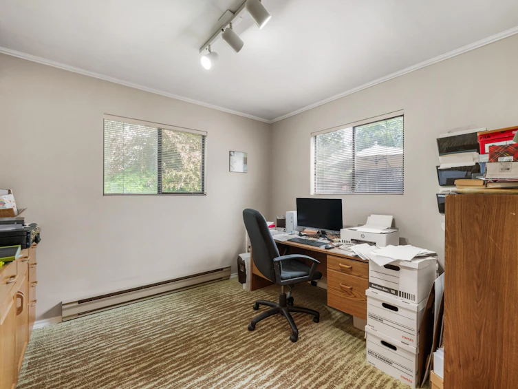 5100 208 Street, Langley, BC, V3A 2J5 - 10