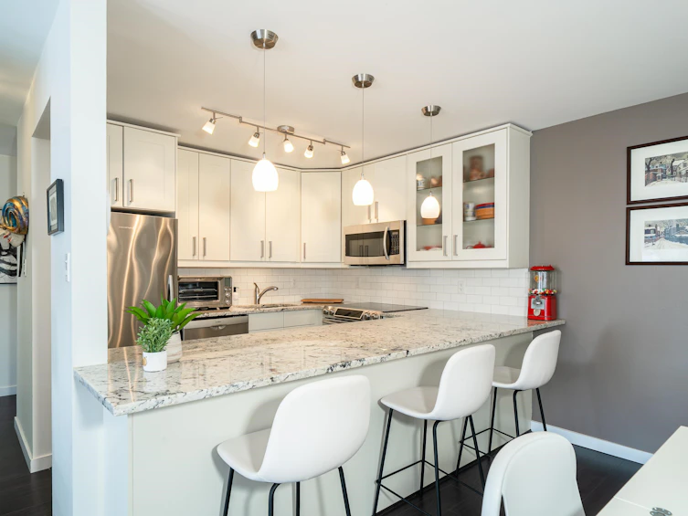413-1385 Draycott Road, North Vancouver, BC, V7J 3K9 - 15