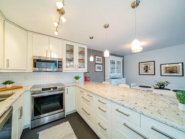 413-1385 Draycott Road, North Vancouver, BC, V7J 3K9 - 18