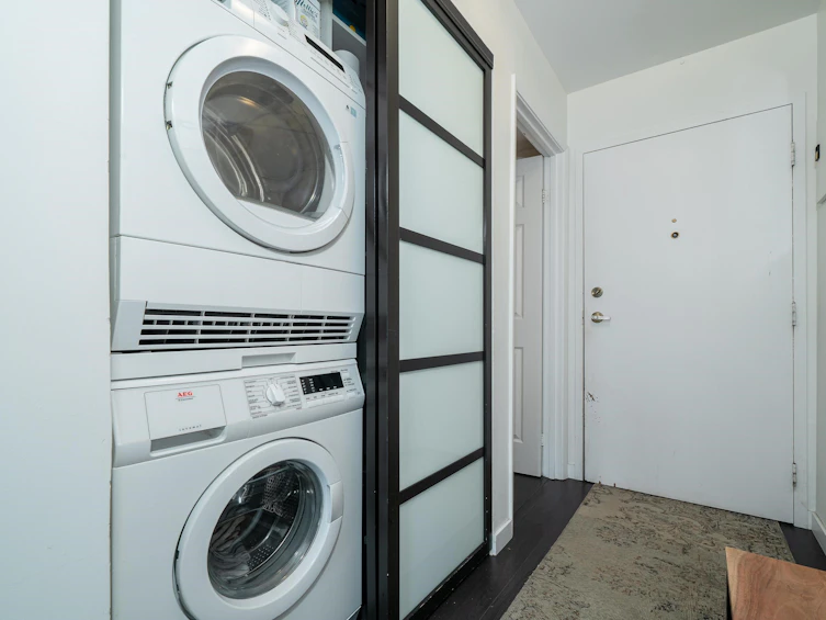 413-1385 Draycott Road, North Vancouver, BC, V7J 3K9 - 29