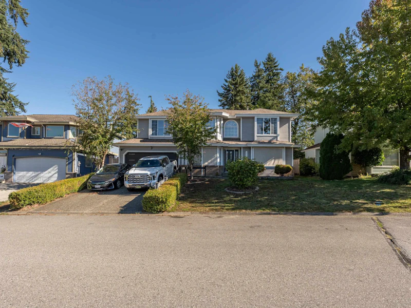 12492 205th Street, Maple Ridge BC V2X 0A9