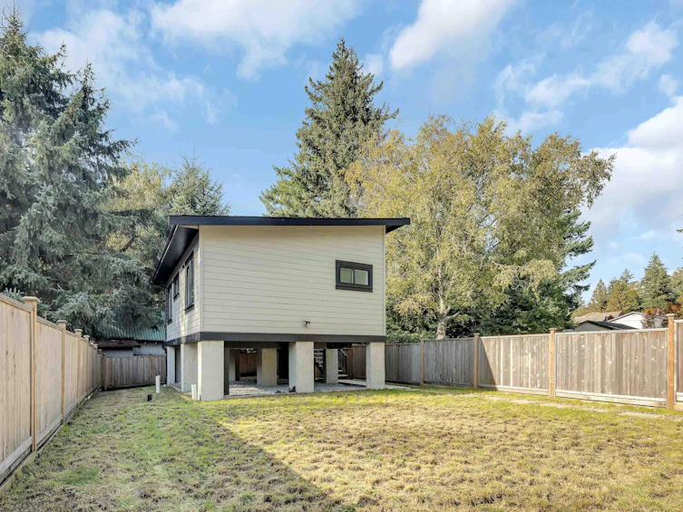 41727 Government Road, Squamish, BC, V0N 1H0 - 32