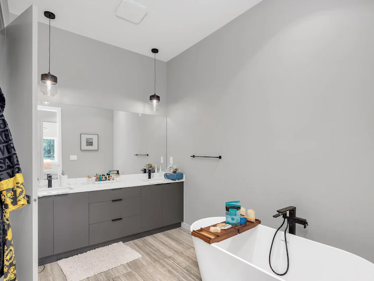 41727 Government Road, Squamish, BC, V0N 1H0 - 5