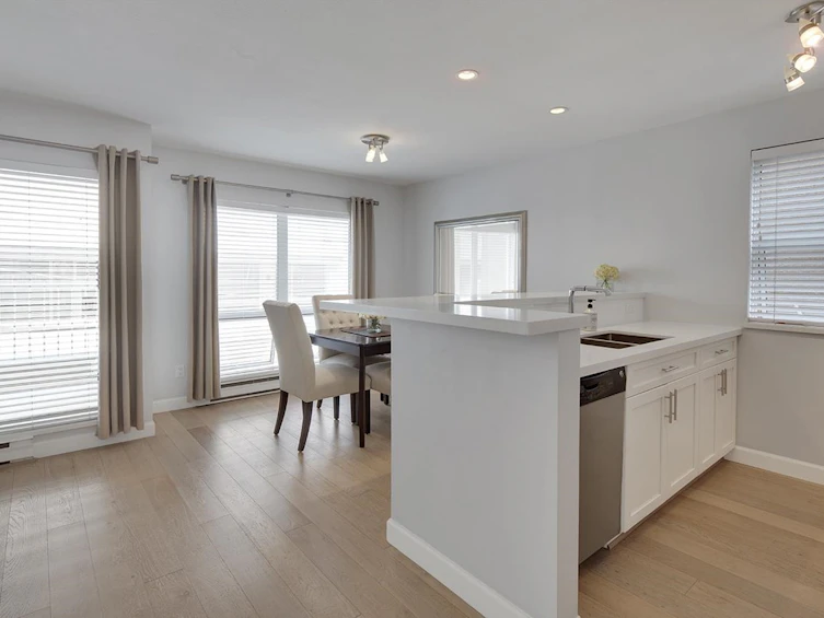 203-985 W 10th Avenue, Vancouver, BC, V5Z 1L9 - 9