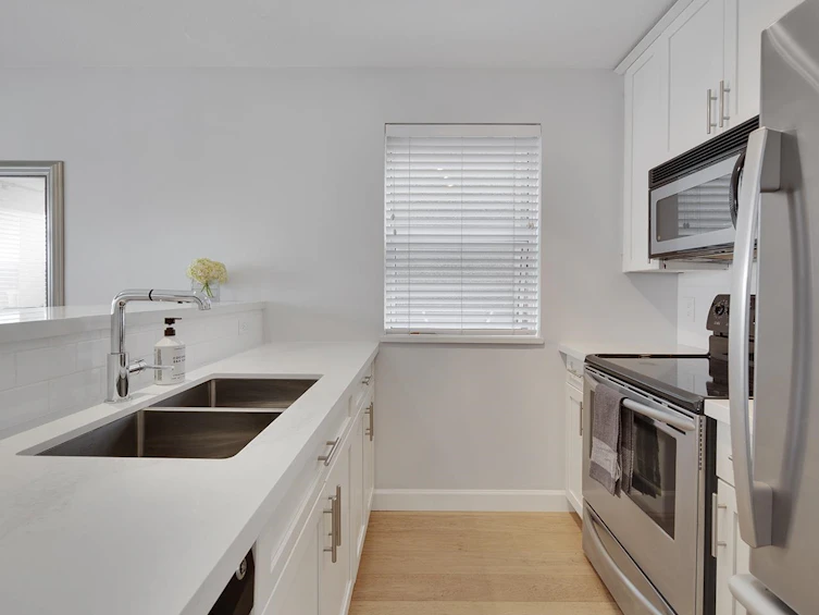203-985 W 10th Avenue, Vancouver, BC, V5Z 1L9 - 15