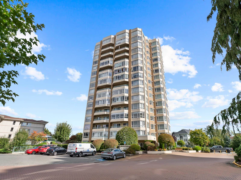 704 - 3190 Gladwin Road, Abbotsford BC V2T 5T2
