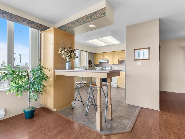704-3190 Gladwin Road, Abbotsford, BC, V2T 5T2 - 12