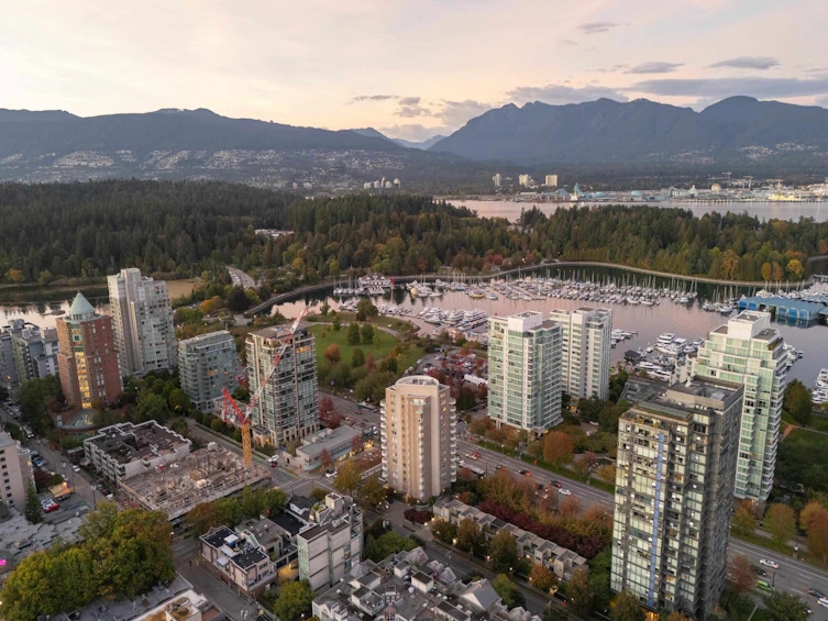 201-1788 W Georgia Street, Vancouver, BC, V6G 2V7 - 38