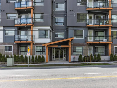305-33568 George Ferguson Way - 3