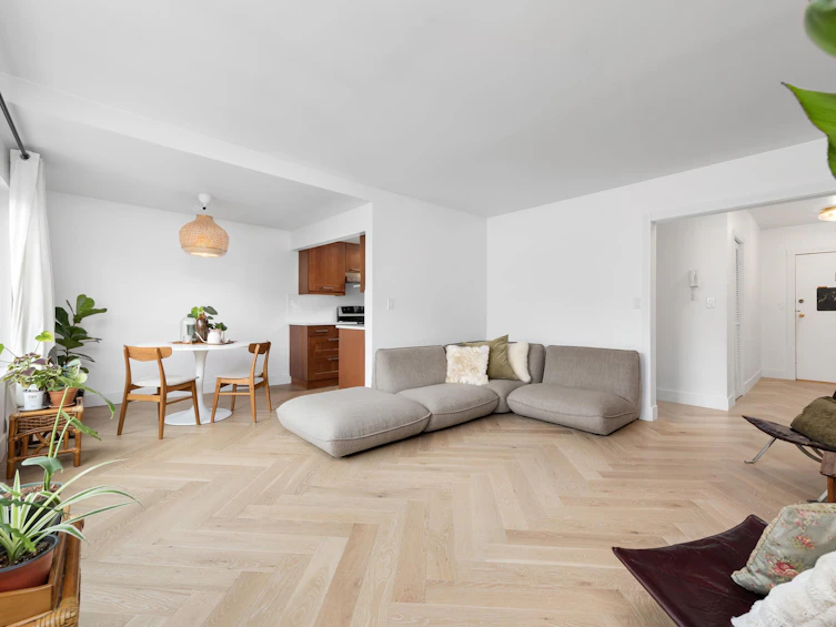 34-1480 Arbutus Street, Vancouver, BC, V6J 3W8 - 3