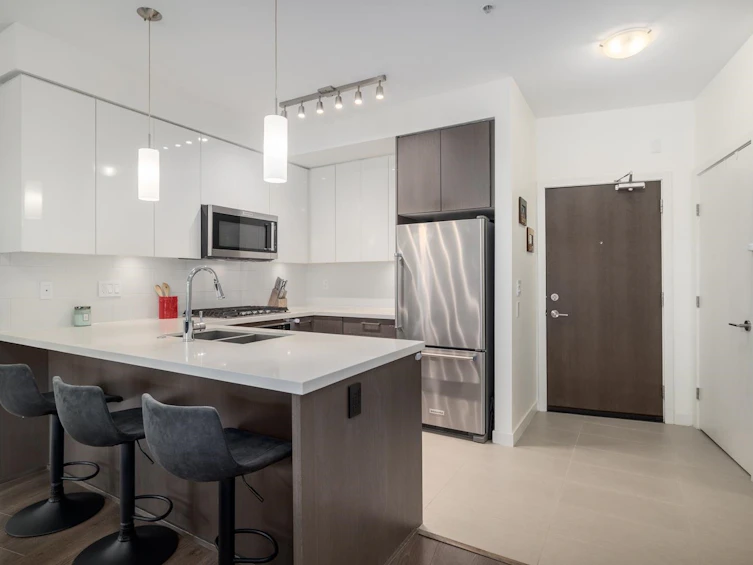 217-22 E Royal Avenue, New Westminster, BC, V3L 0H1 - 5