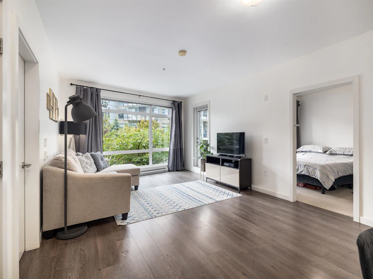 217-22 E Royal Avenue, New Westminster, BC, V3L 0H1 - 4