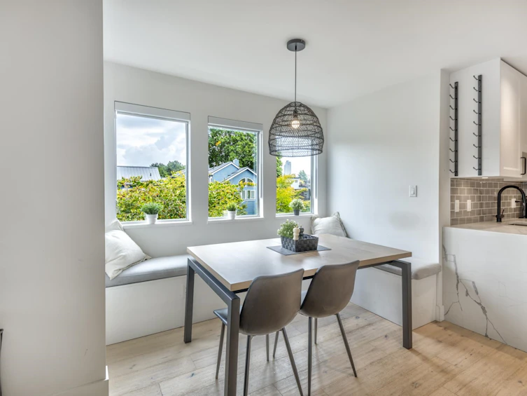 304-1665 Arbutus Street, Vancouver, BC, V6J 3X3 - 10