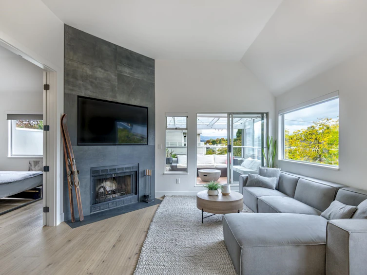 304-1665 Arbutus Street, Vancouver, BC, V6J 3X3 - 4