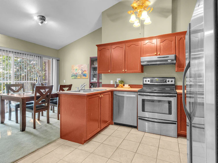 212-9072 Fleetwood Way, Surrey, BC, V3R 0M6 - 5