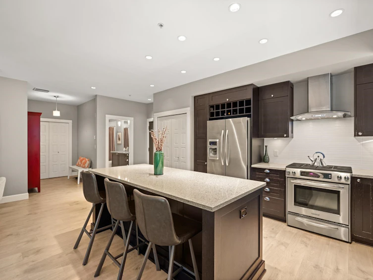 113-15185 36 Avenue, Surrey, BC, V3Z 4R3 - 2