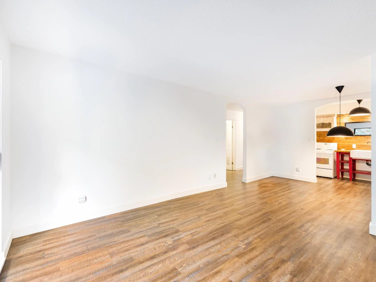 201-1515 E 5th Avenue, Vancouver, BC, V5N 1L6 - 11