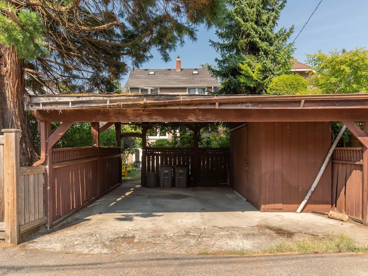 3782 W 24th Avenue, Vancouver, BC, V6S 1L6 - 39