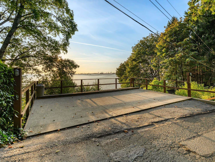 330 Tsawwassen Beach Road, Delta, BC, V4M 4C9 - 12