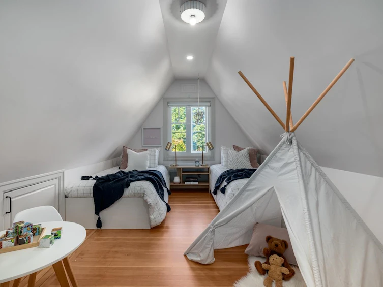2706 W 41st Avenue, Vancouver, BC, V6N 3C4 - 20