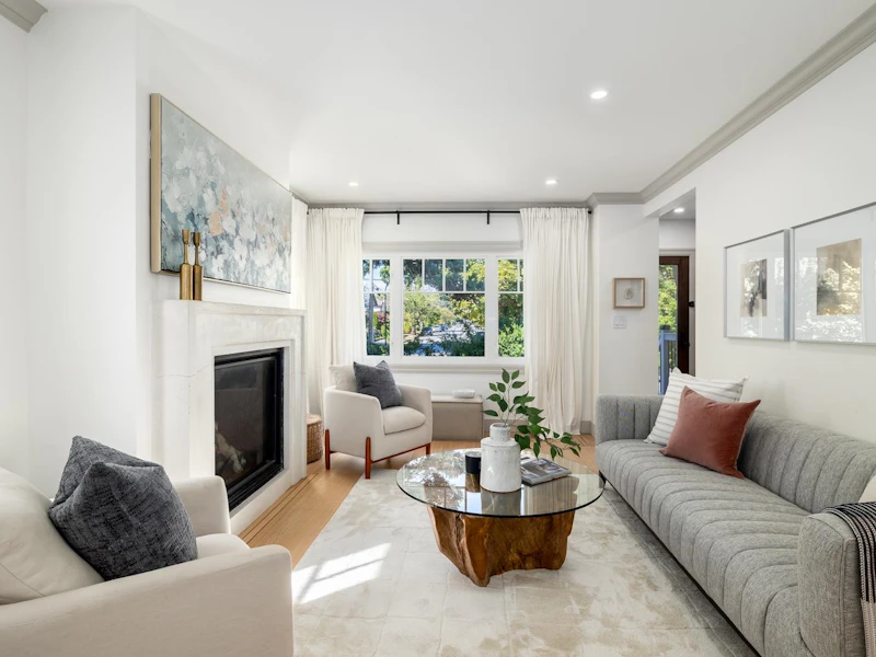 2706 W 41st Avenue, Vancouver BC V6N 3C4