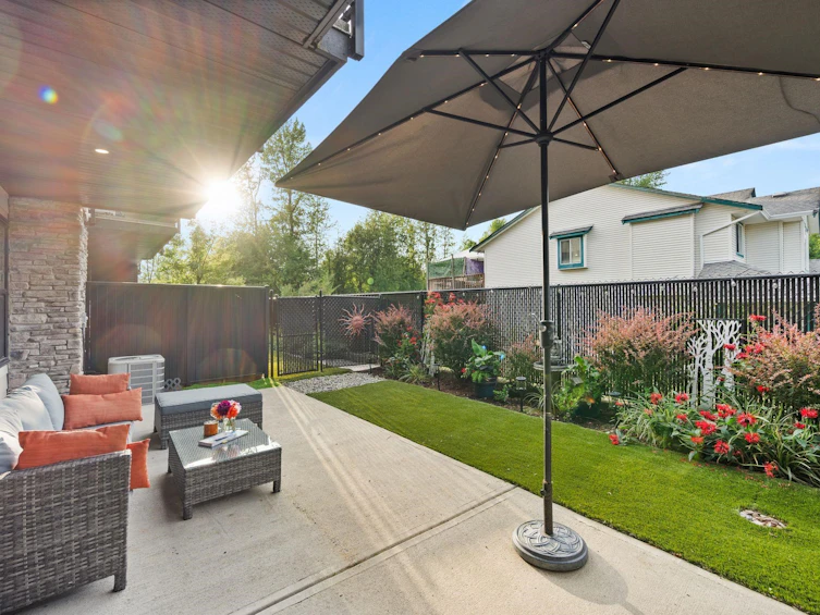 22-33209 Cherry Avenue, Mission, BC, V2V 0G8 - 34