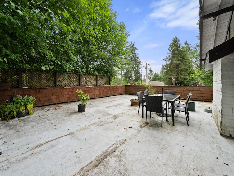 338 E Osborne Road, North Vancouver, BC, V7N 1M3 - 13