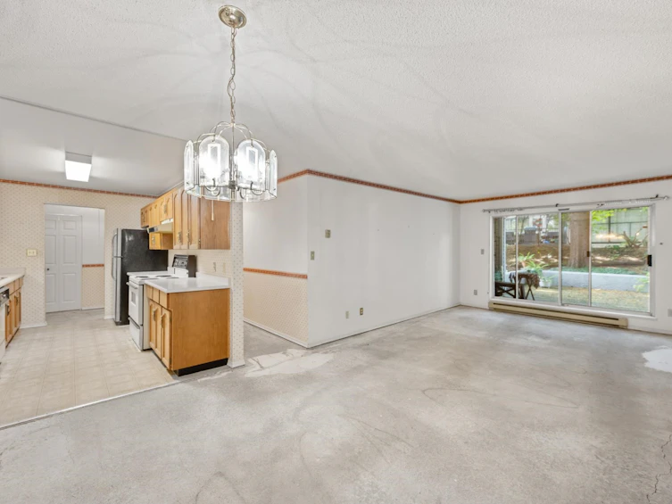 103-1473 Blackwood Street, Surrey, BC, V4B 3V6 - 11