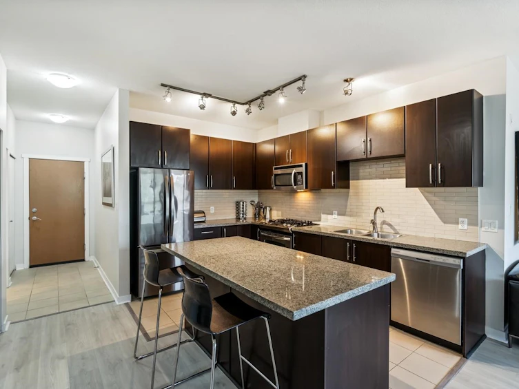 413-701 Klahanie Drive, Port Moody, BC, V3H 5L6 - 6
