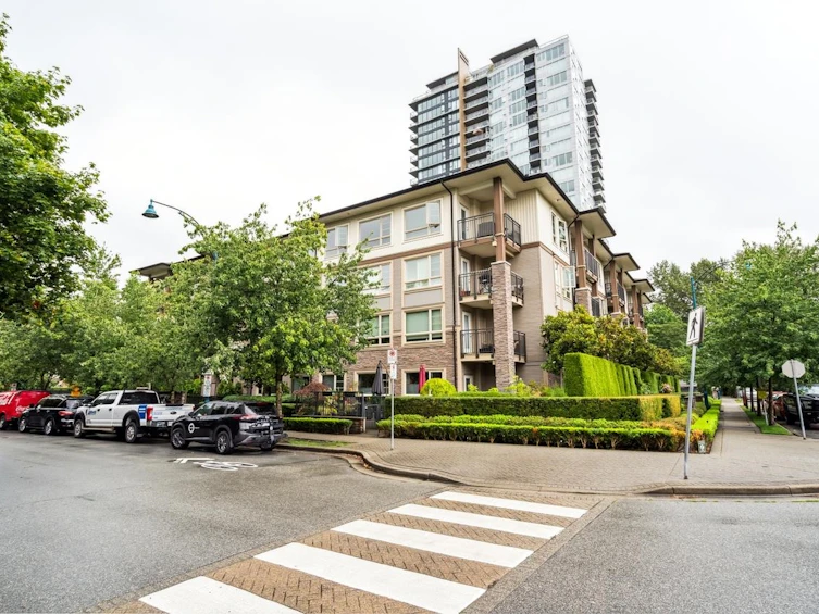 413-701 Klahanie Drive, Port Moody, BC, V3H 5L6